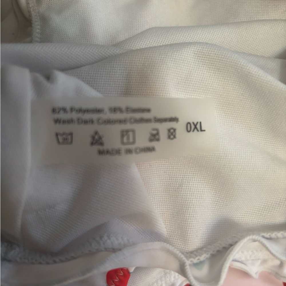 White Cherry Print Ruffled Bikini - Picture 5 of 6